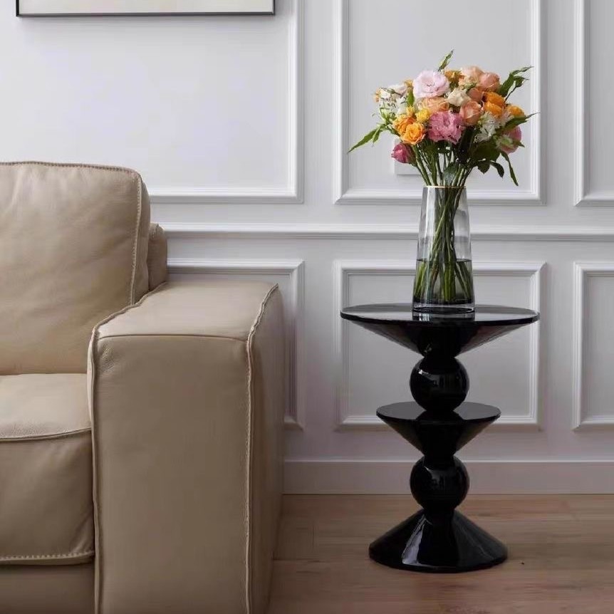 Black sculptural side table